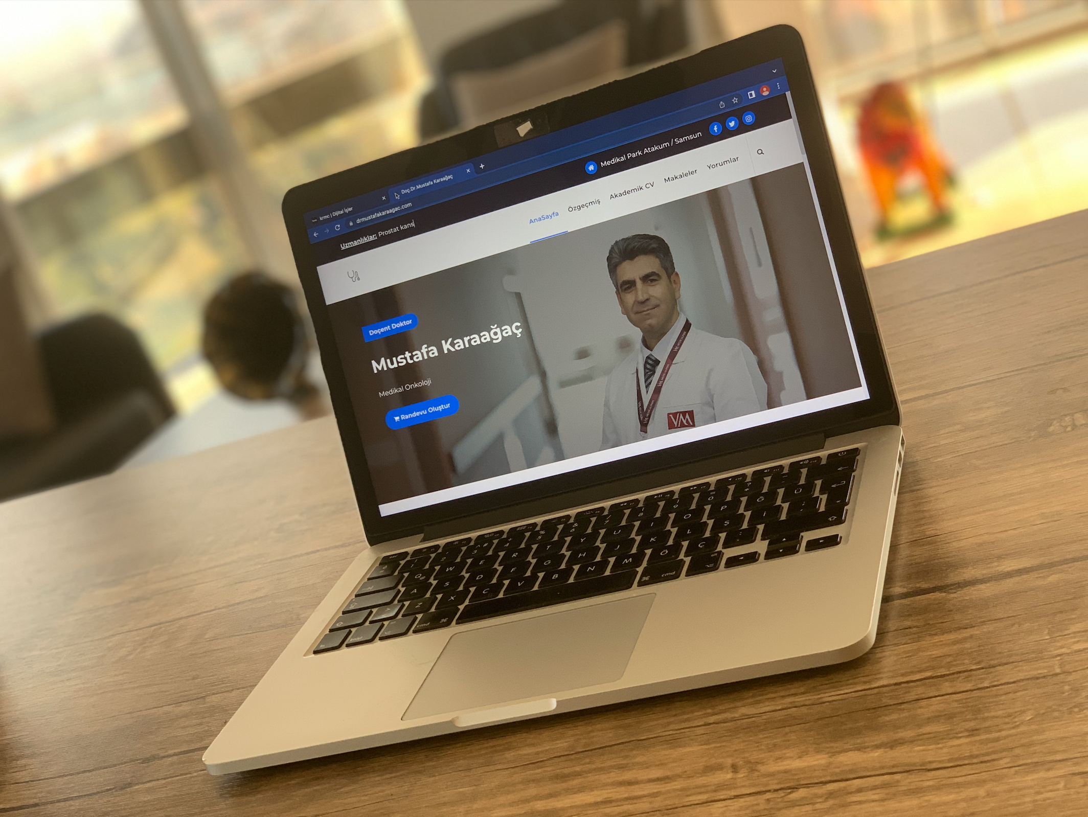 Doç.Dr.Mustafa Karaağaç Kişisel Web Sitesi